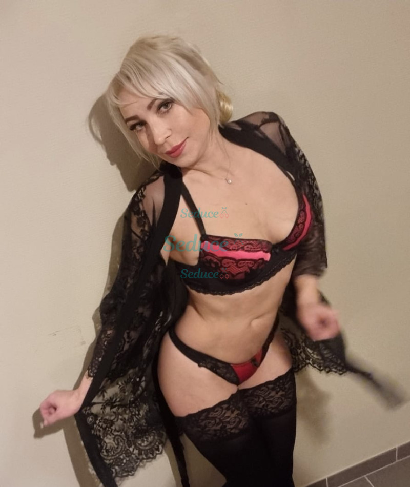 Photo escort girl Veruzca: the best escort service