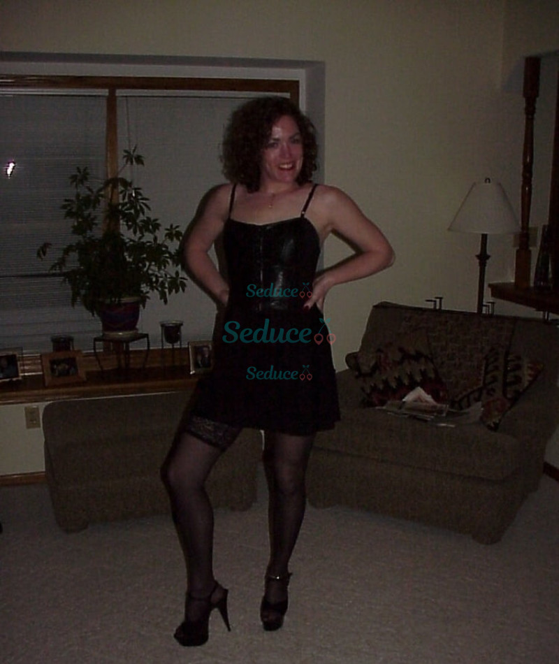 Photo escort girl Kymberly waiters: the best escort service