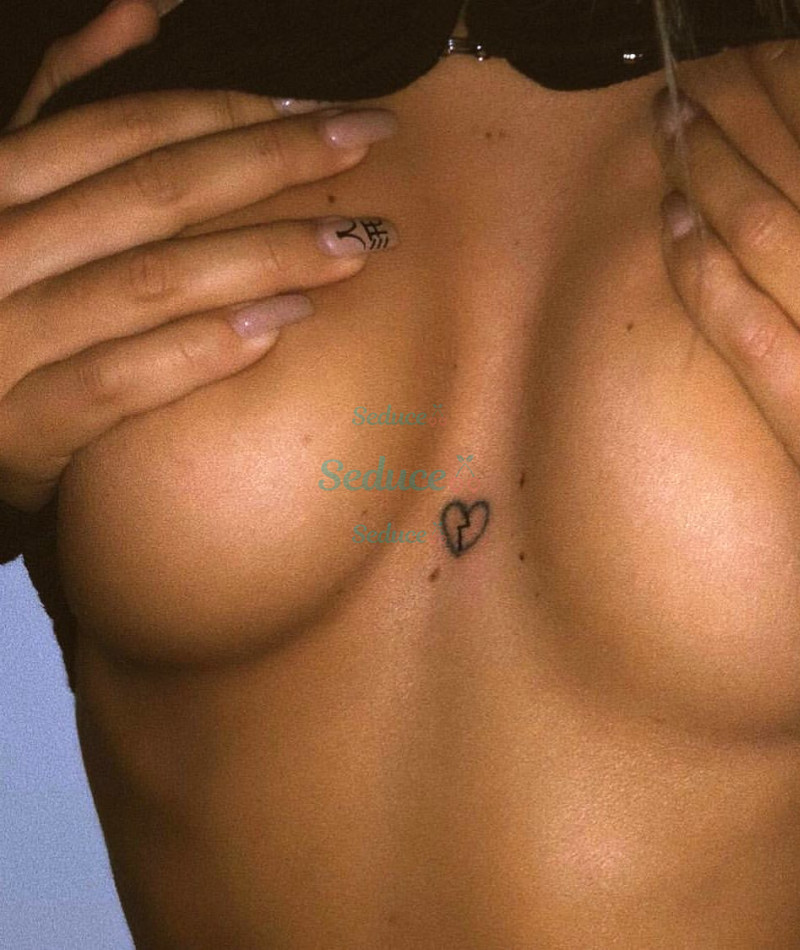 Photo escort girl Rose: the best escort service