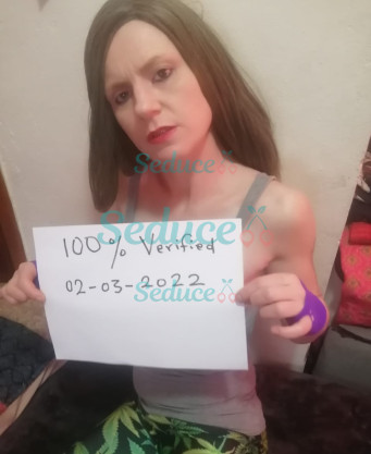 Photo escort girl Bookmild: the best escort service