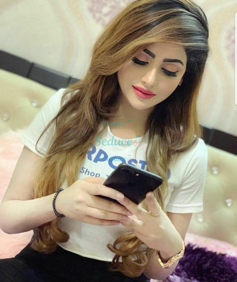 Photo escort girl Sonia: the best escort service