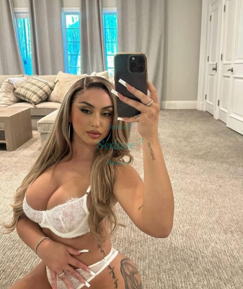 Photo escort girl anita: the best escort service