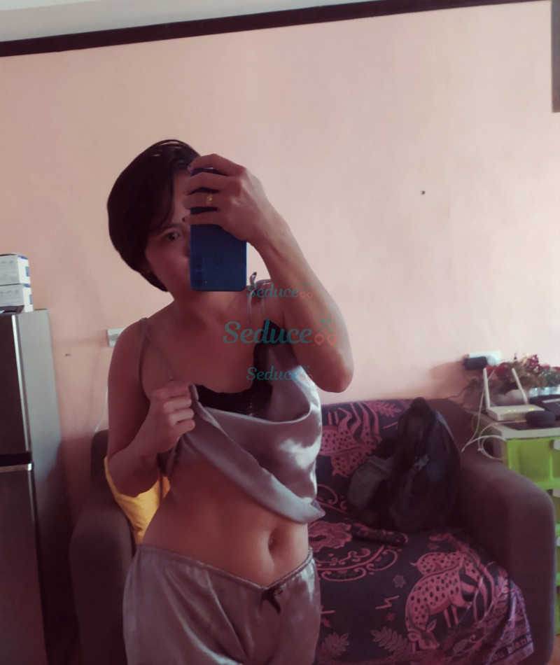 Photo escort girl Maricar: the best escort service