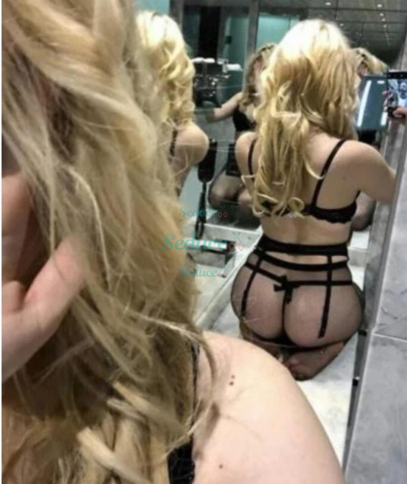 Photo escort girl Aly: the best escort service
