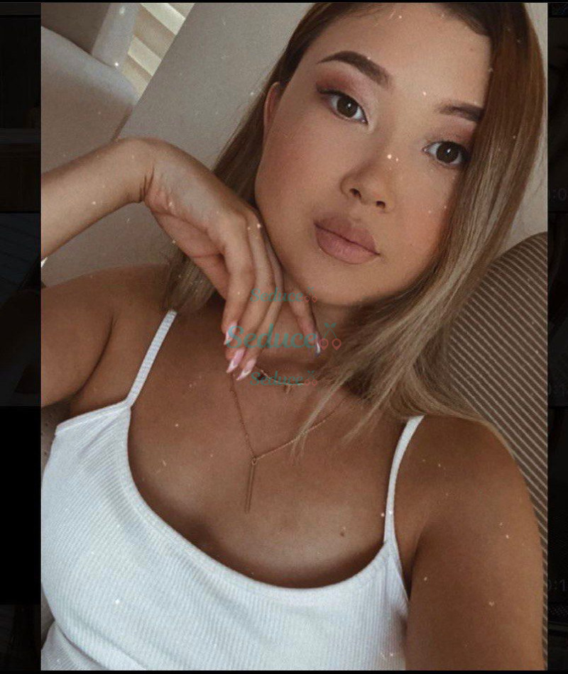 Photo escort girl Alona: the best escort service