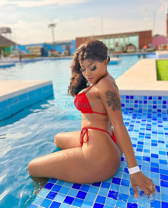 Photo escort girl CRAZY BUD: the best escort service