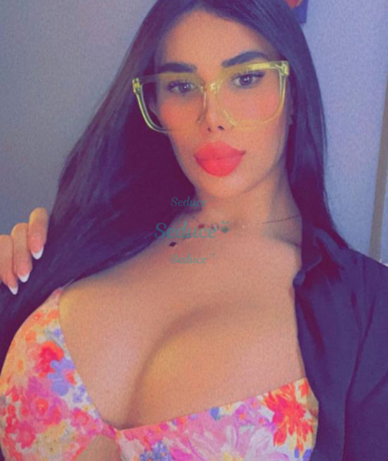 Photo escort girl Ruby: the best escort service