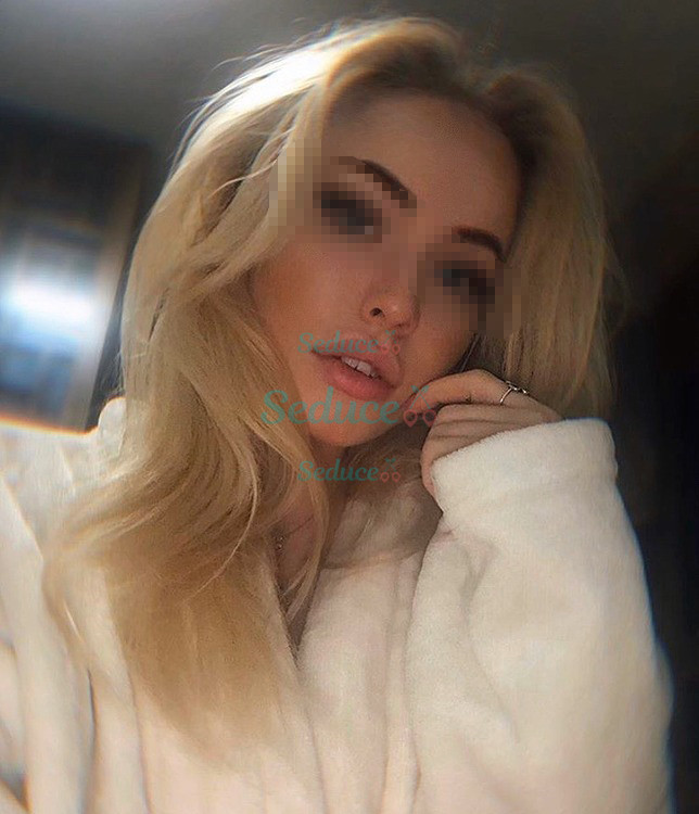 Photo escort girl Kelly: the best escort service