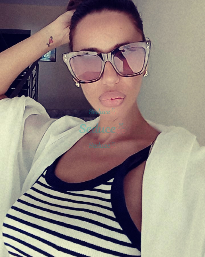 Photo escort girl Janette: the best escort service