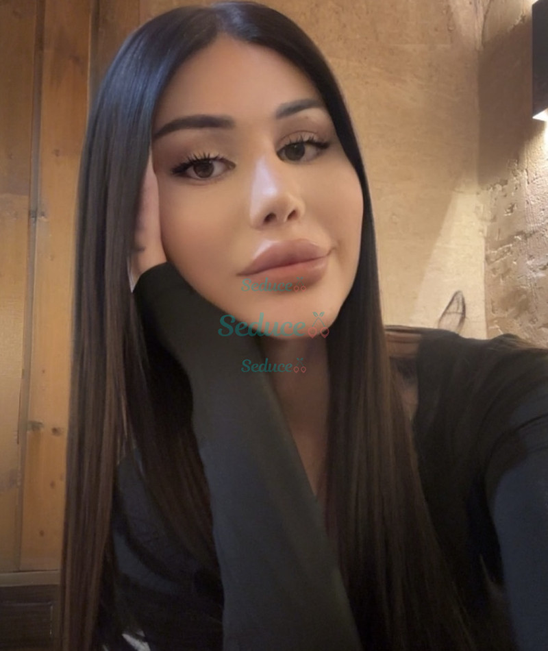 Photo escort girl Alina: the best escort service