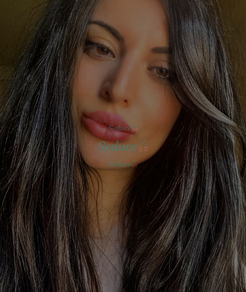Photo escort girl Helena: the best escort service