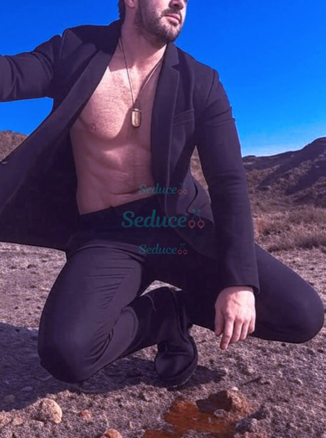 Photo escort girl Topsexyguy: the best escort service