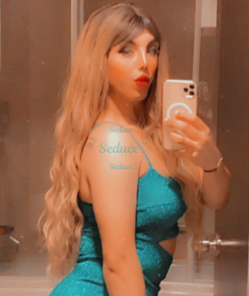 Photo escort girl Kamilia hot : the best escort service