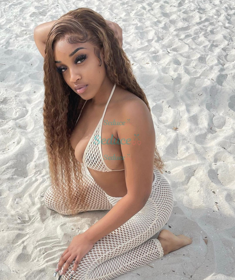 Photo escort girl Belle : the best escort service