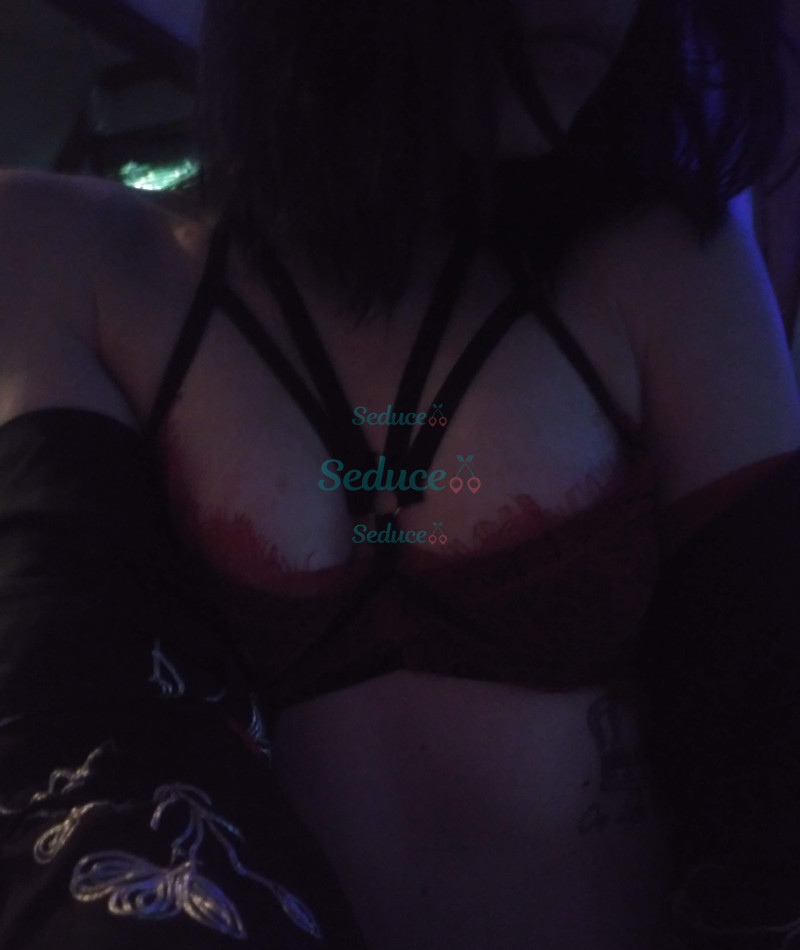 Photo escort girl Sam: the best escort service