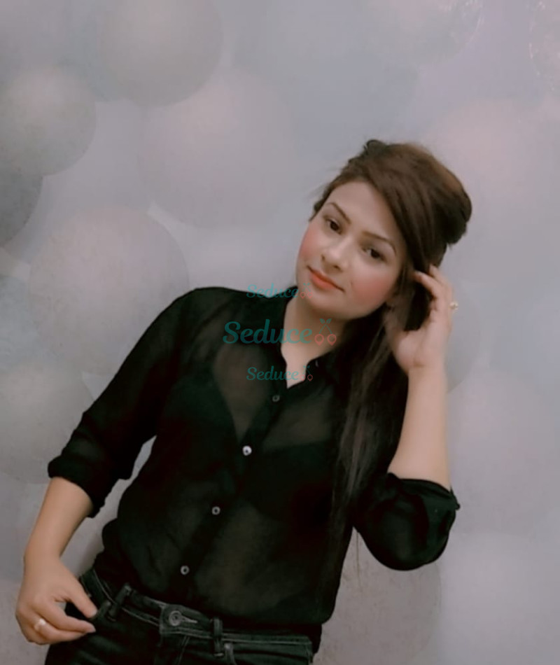 Photo escort girl Mehak : the best escort service