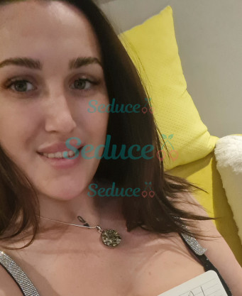 Photo escort girl KmyKarmen: the best escort service