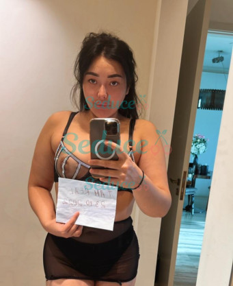 Photo escort girl Monica: the best escort service