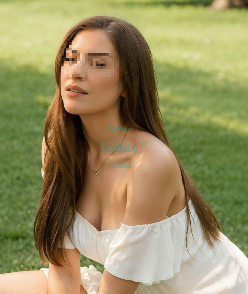 Photo escort girl CEREN: the best escort service