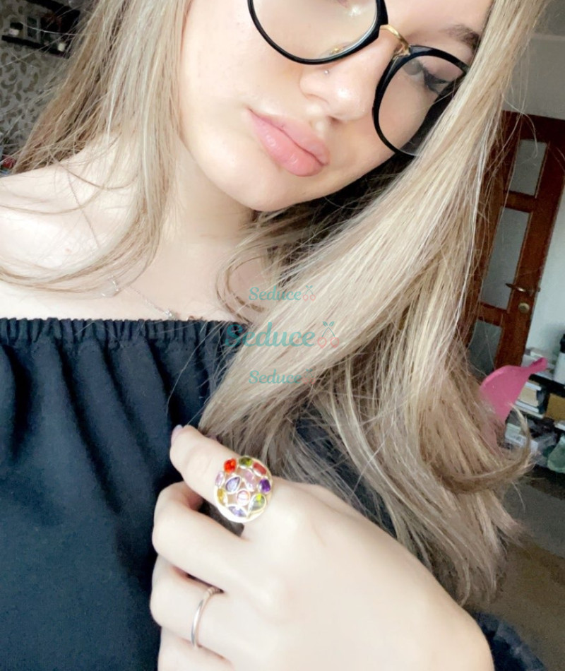Photo escort girl Kittylady: the best escort service