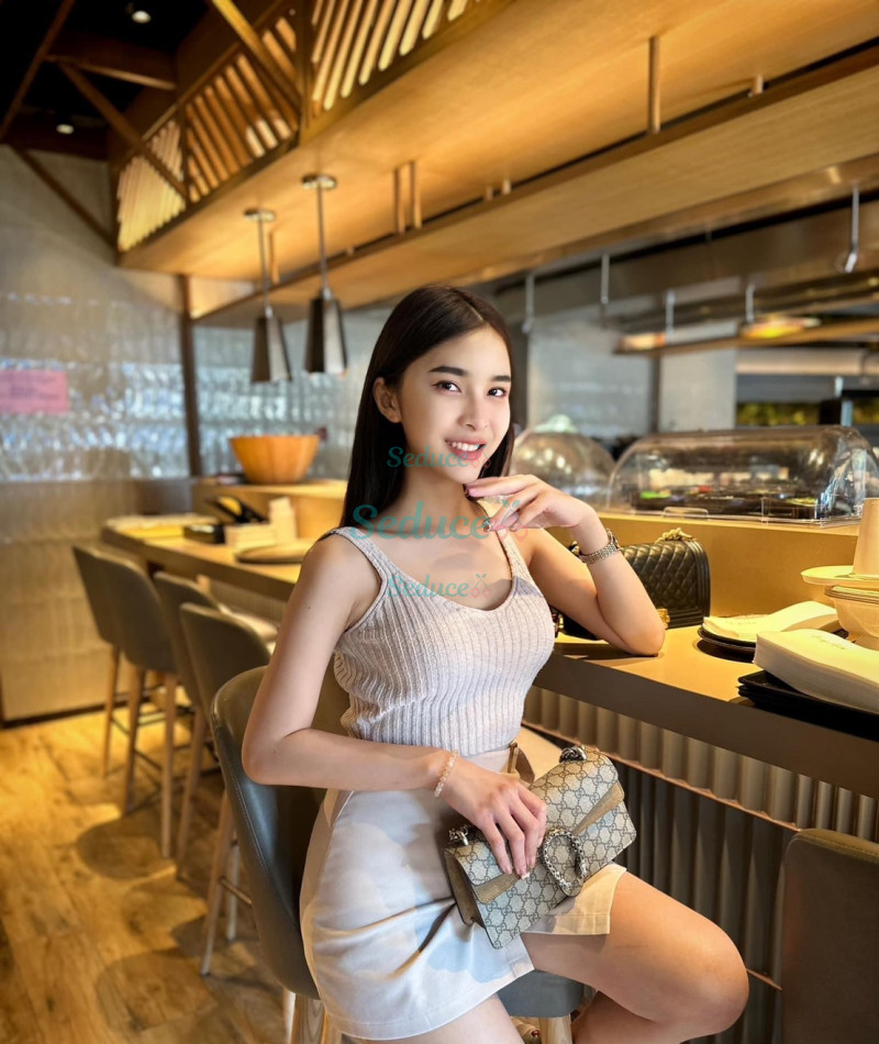 Photo escort girl Mina: the best escort service