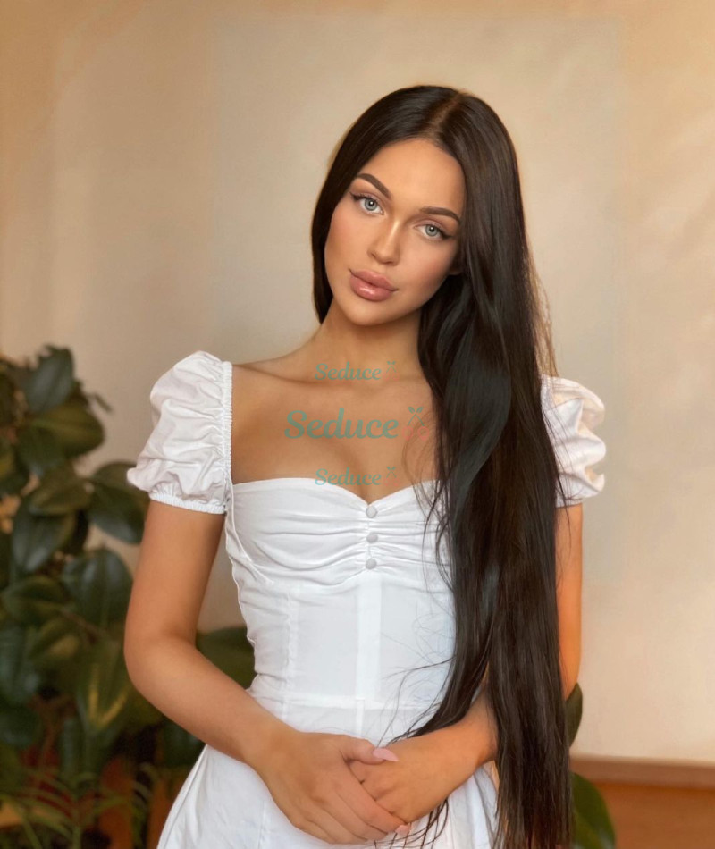 Photo escort girl Nika: the best escort service