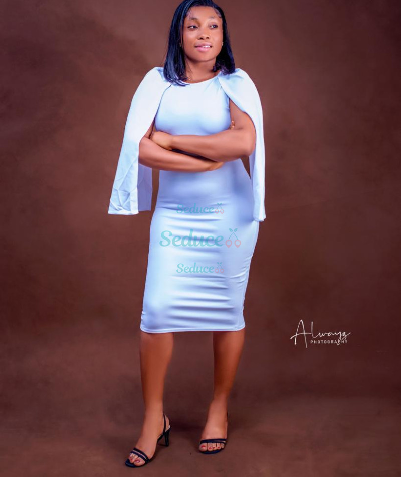 Photo escort girl Benny: the best escort service