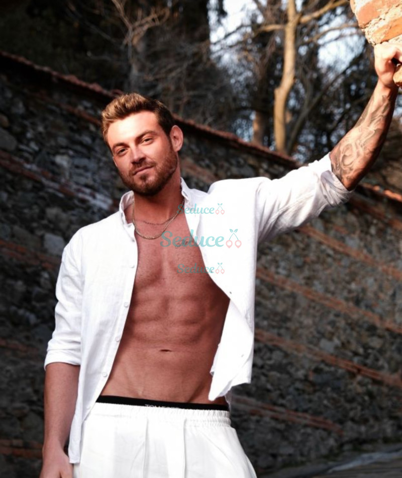 Photo escort girl BlaineSeid: the best escort service