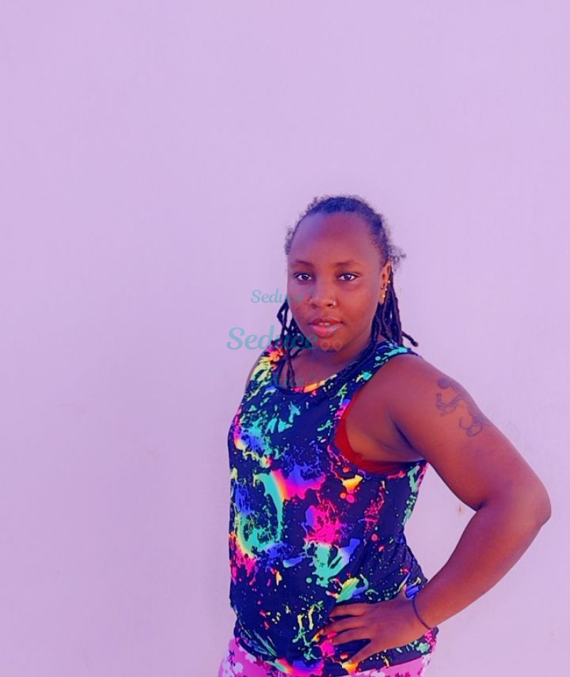 Photo escort girl Zuena cutie: the best escort service