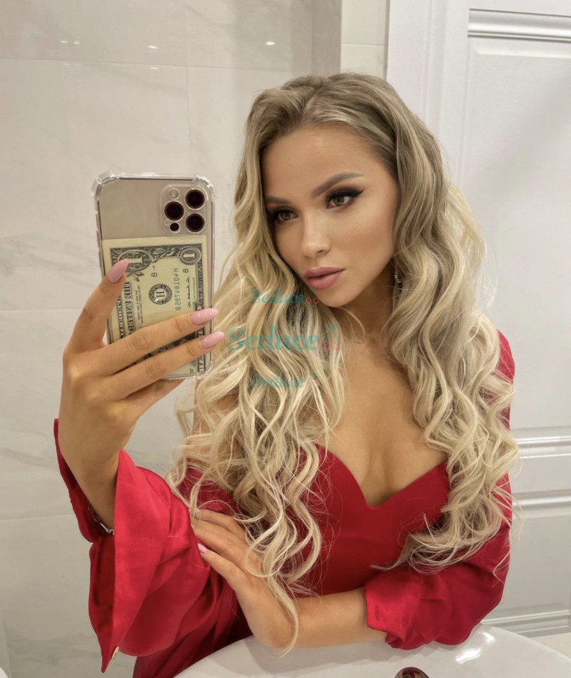 Photo escort girl Shane: the best escort service