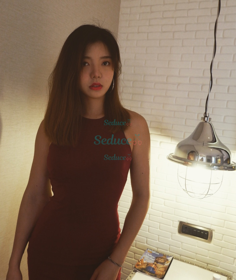 Photo escort girl ASHLEY: the best escort service