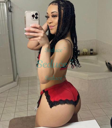 Photo escort girl Melina: the best escort service