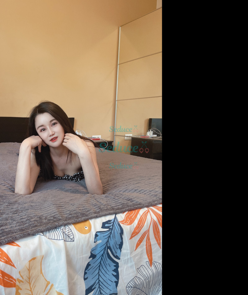 Photo escort girl Naimei: the best escort service