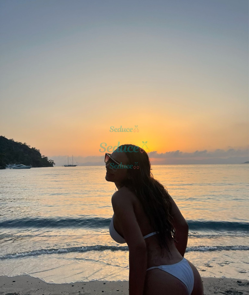 Photo escort girl Ada: the best escort service