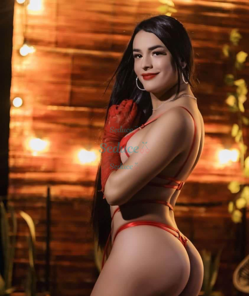 Photo escort girl HELLEN: the best escort service
