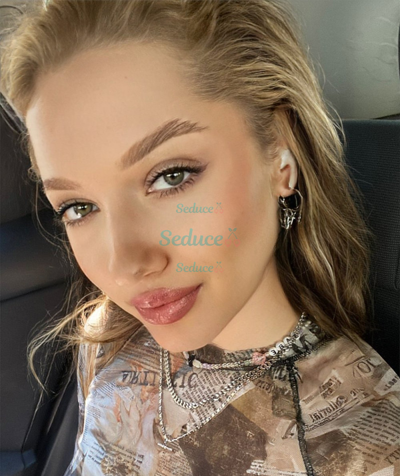 Photo escort girl Tracey: the best escort service