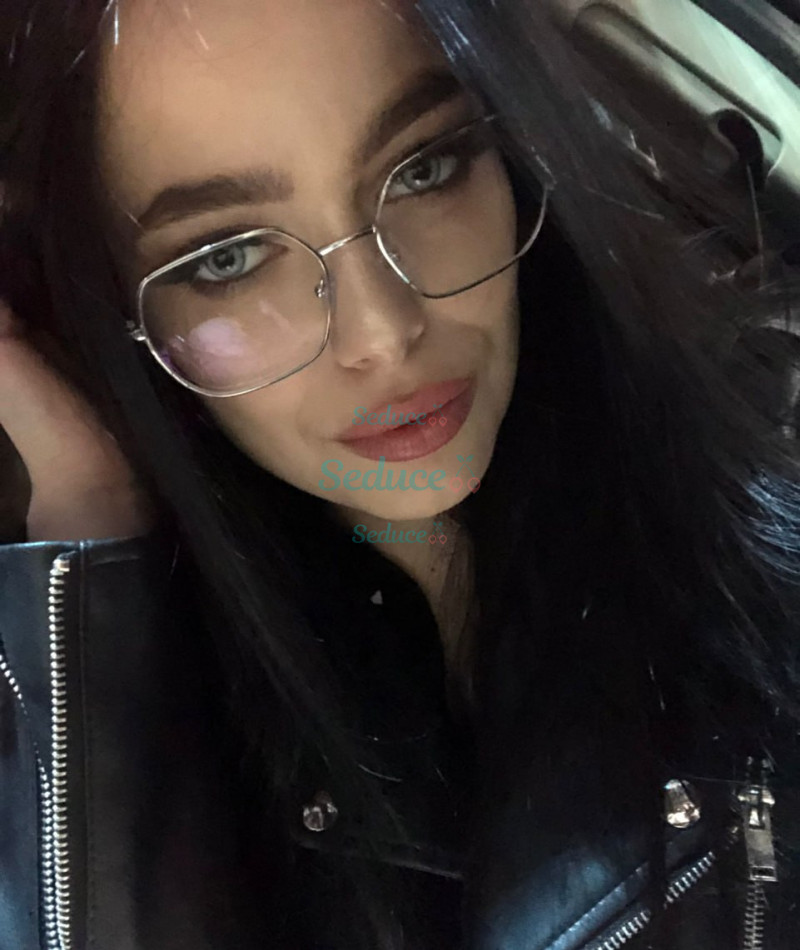 Photo escort girl Rimma: the best escort service