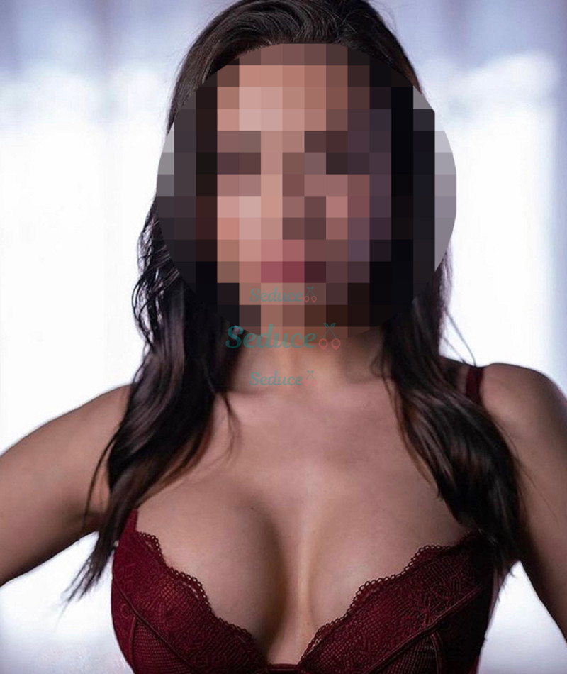 Photo escort girl Sabrisse: the best escort service