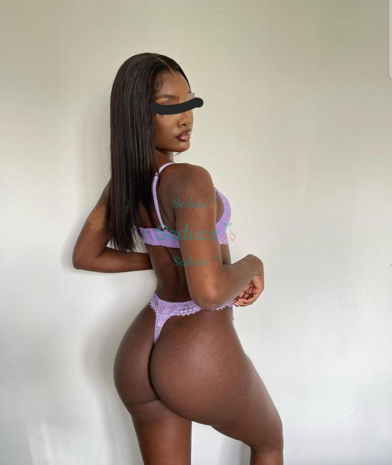 Photo escort girl Kami: the best escort service