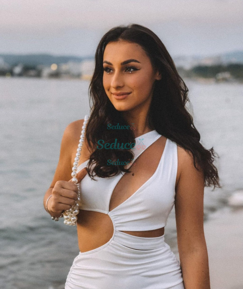 Photo escort girl Jasmine: the best escort service