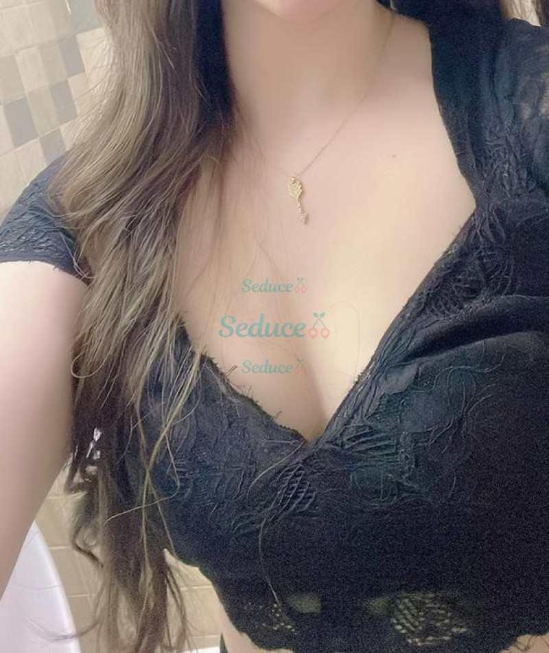 Photo escort girl Julia: the best escort service