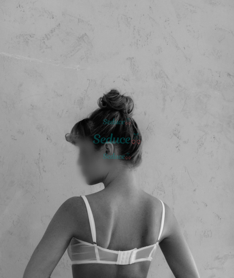 Photo escort girl MiroslavaK: the best escort service