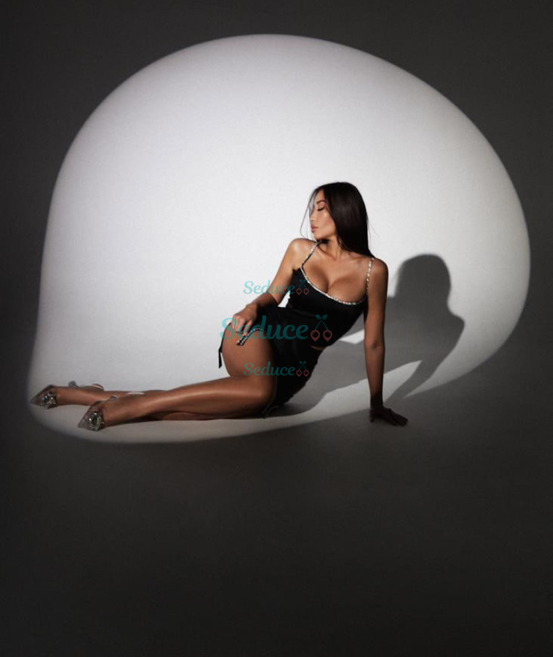 Photo escort girl Jacklin : the best escort service