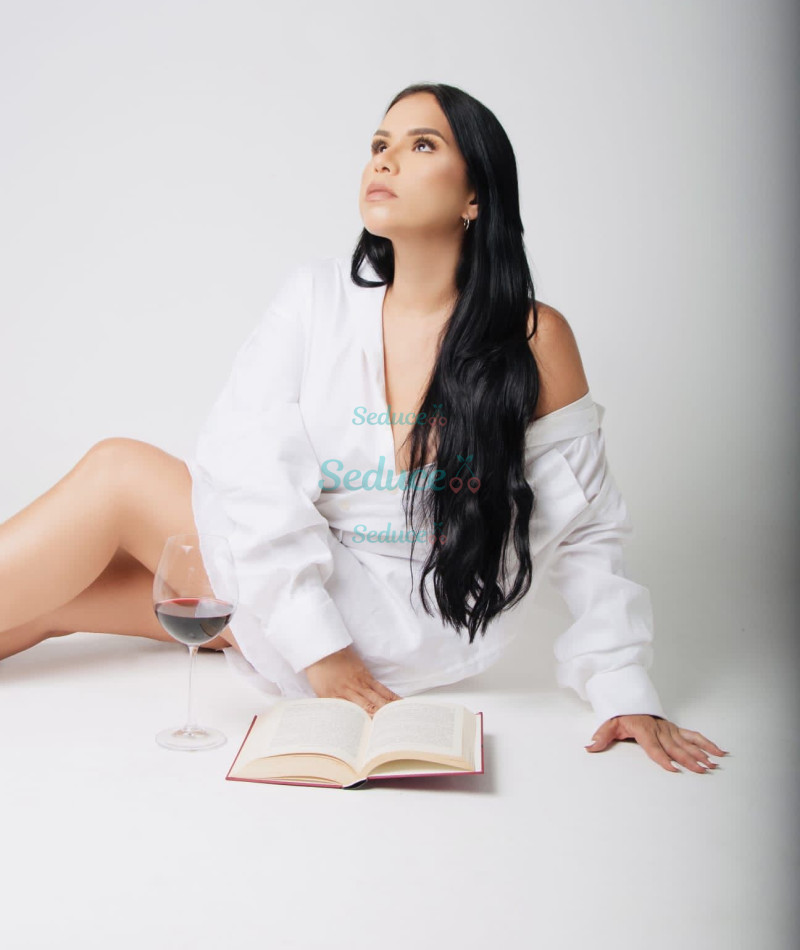 Photo escort girl Erika: the best escort service