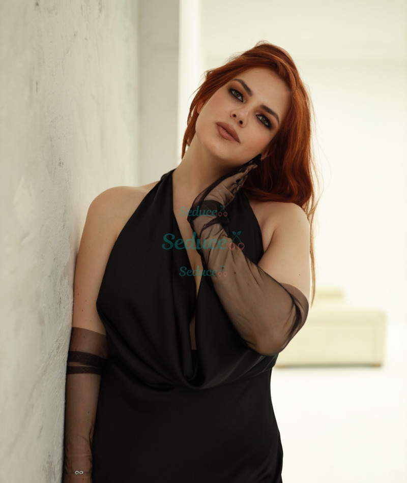 Photo escort girl Alia: the best escort service