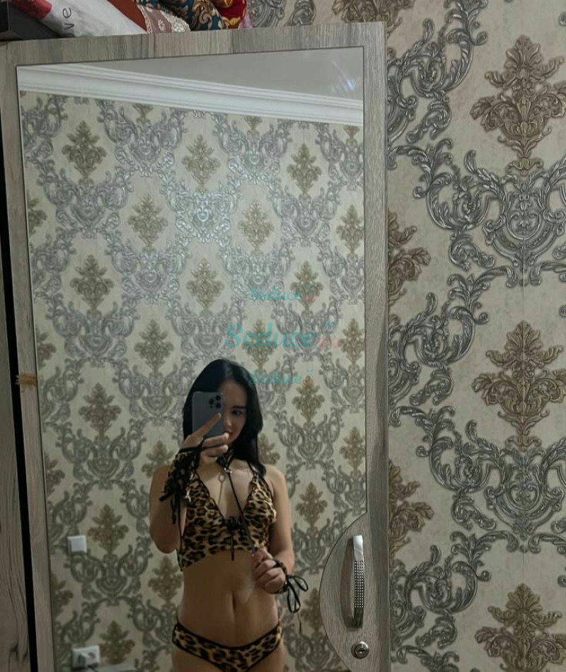 Photo escort girl Poli: the best escort service