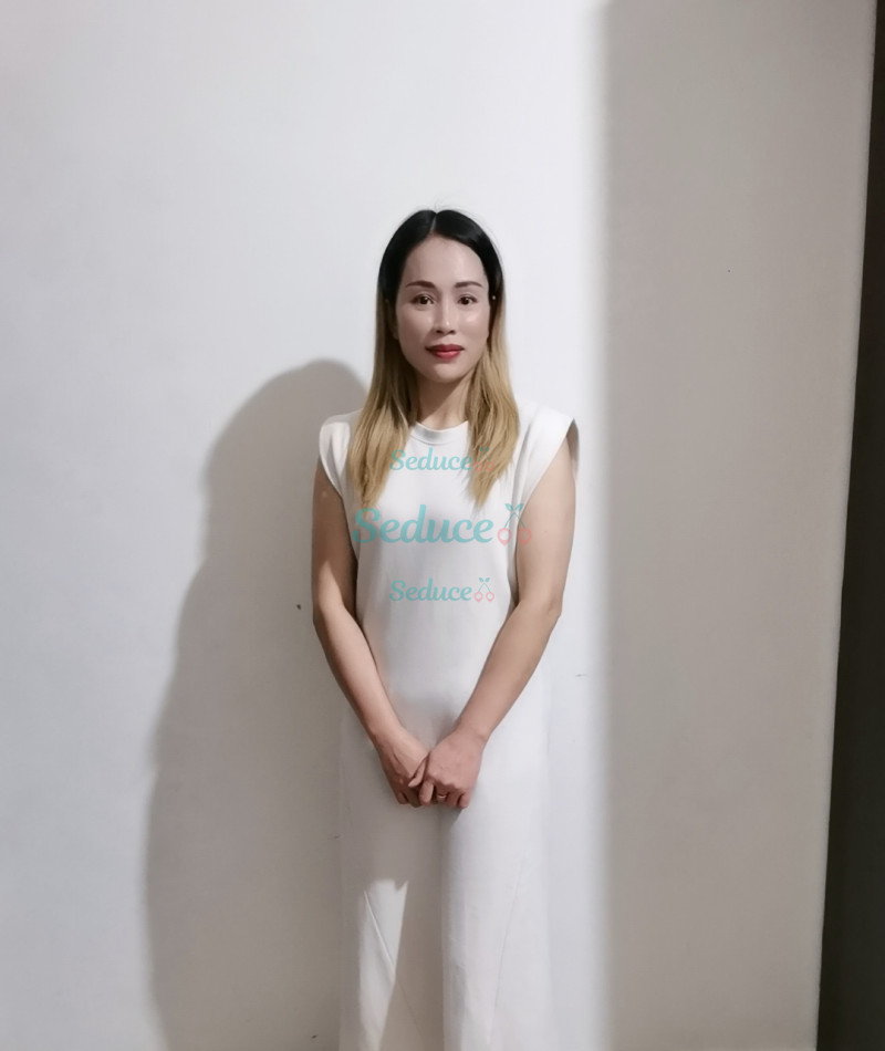 Photo escort girl Liuyan: the best escort service
