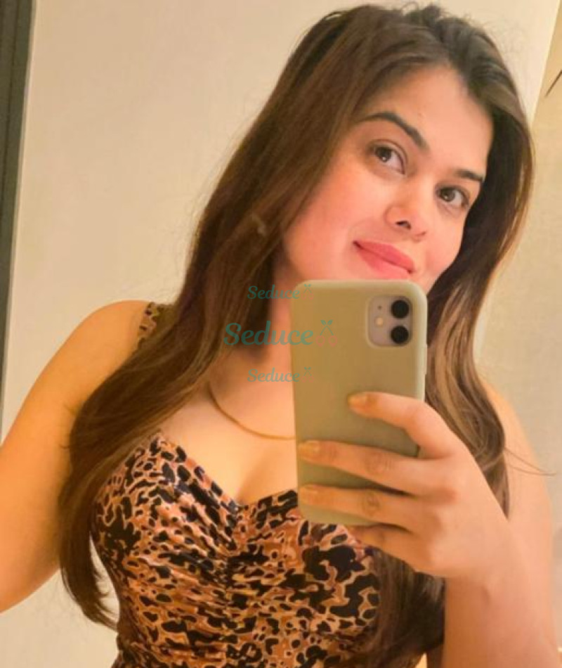 Photo escort girl Nandini: the best escort service