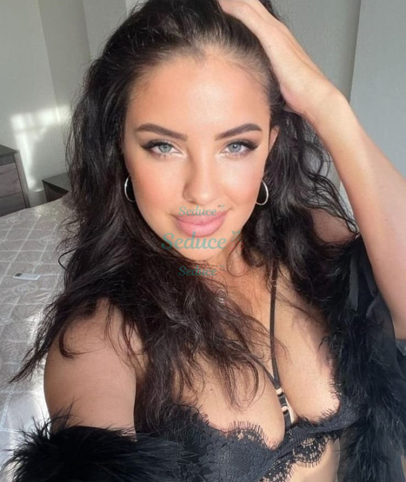 Photo escort girl Misha: the best escort service