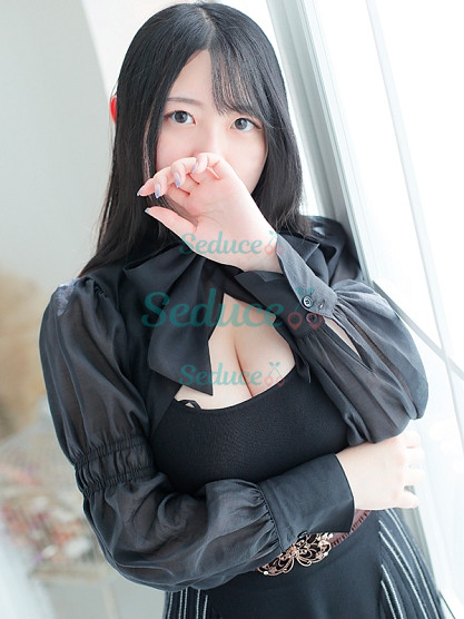 Photo escort girl Koharu: the best escort service